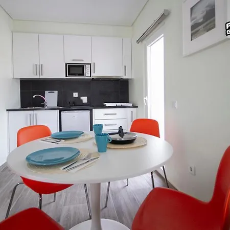 Ocean Two & Three Apartamento